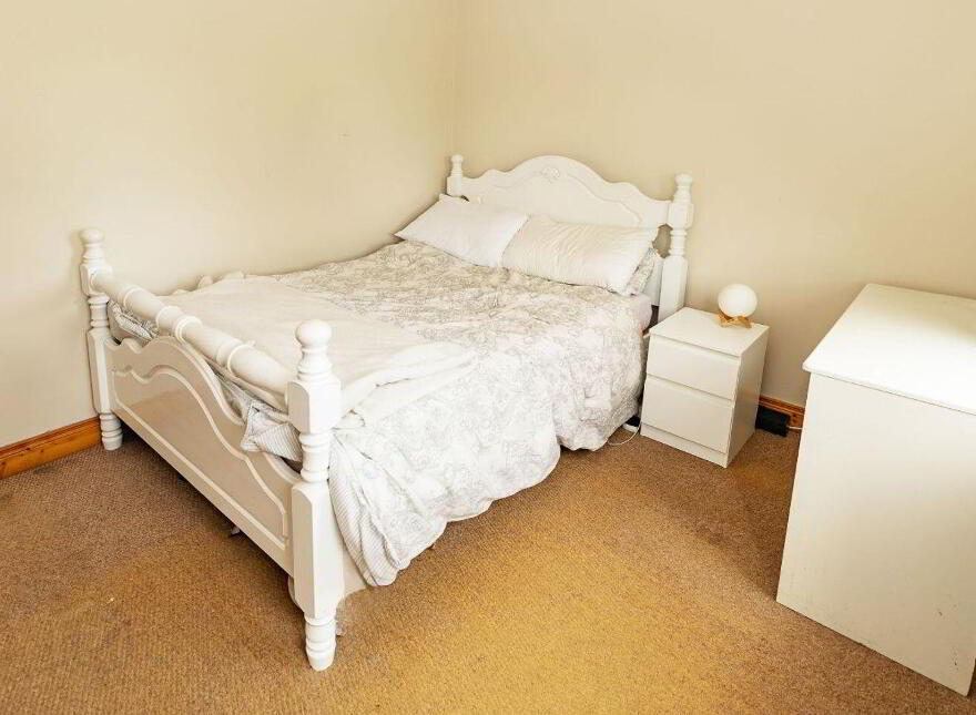 Edmondstown, Killucan, N91W978