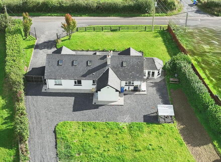 Edmondstown, Killucan, N91W978