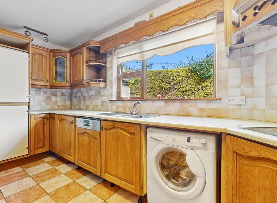Old Road, Rush, K56KW59