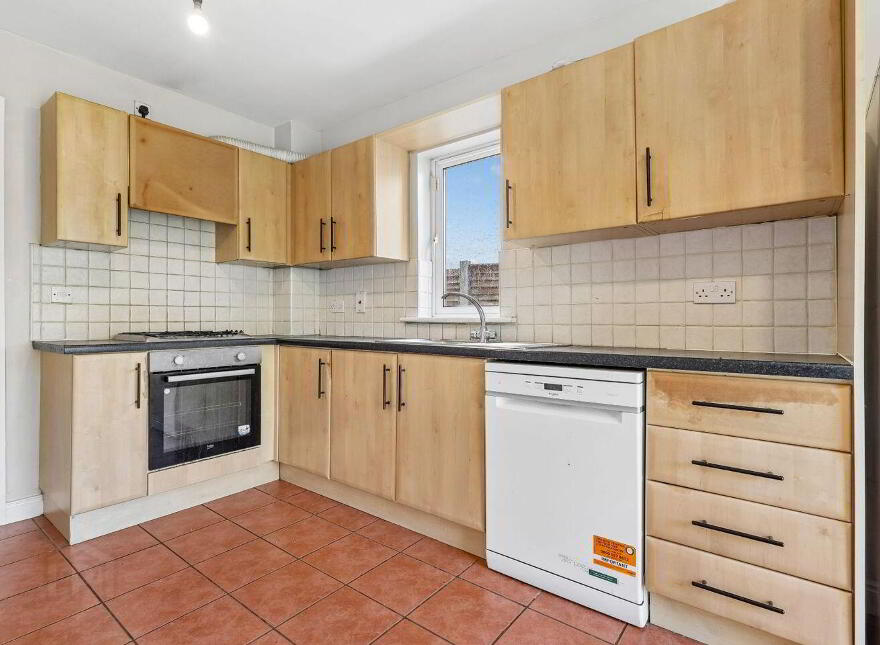 4 Laurelton, Swords, K67AC84