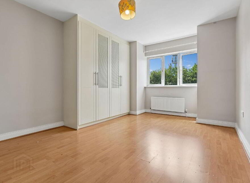 4 Laurelton, Swords, K67AC84