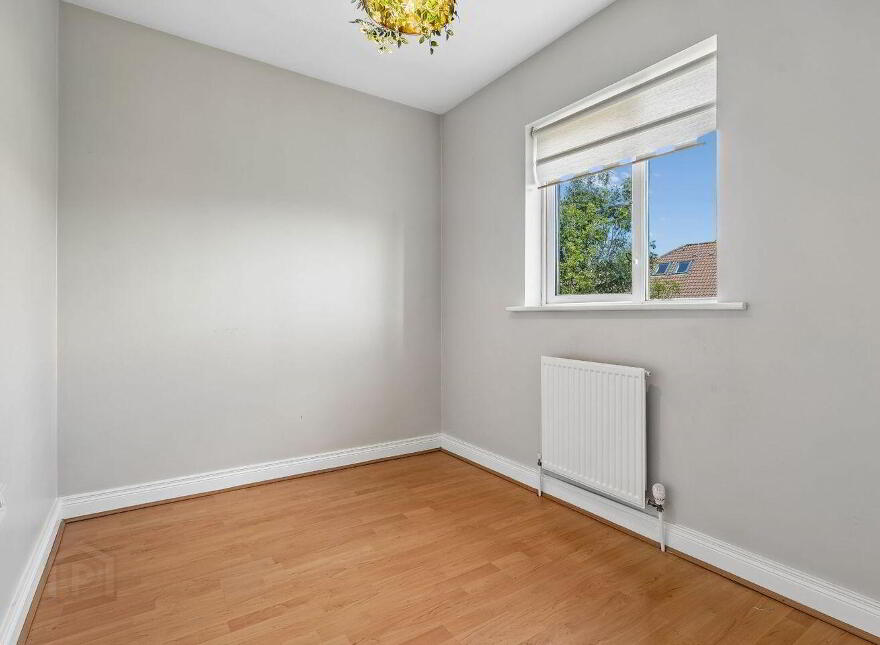 4 Laurelton, Swords, K67AC84