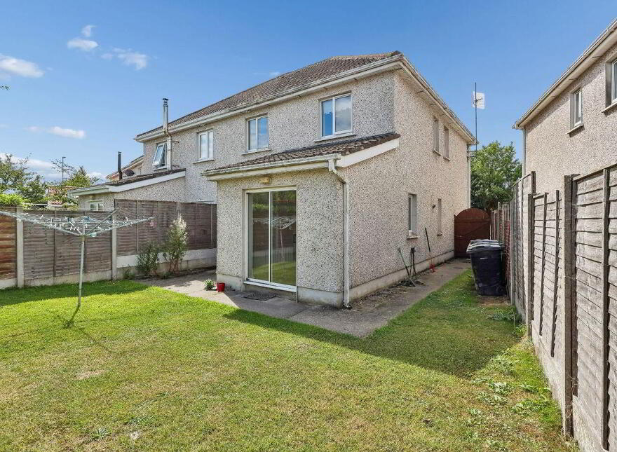 4 Laurelton, Swords, K67AC84