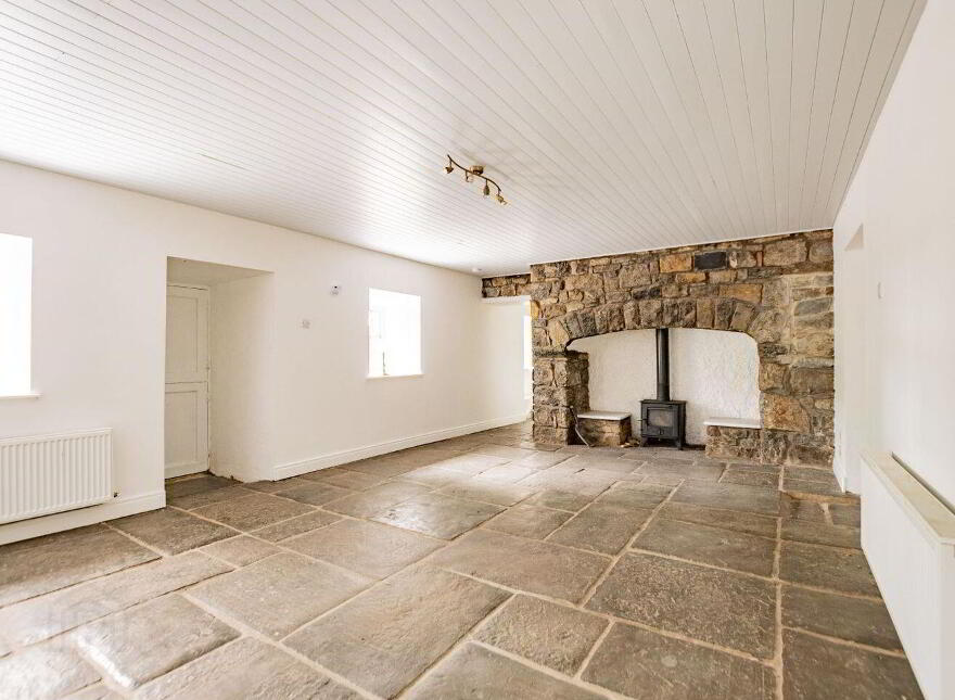 Teach Duinnshleibhe, Adamstown, Castletown-Geoghegan, N91A6X2