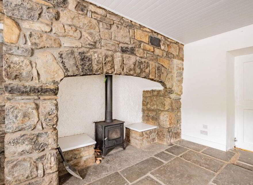 Teach Duinnshleibhe, Adamstown, Castletown-Geoghegan, N91A6X2