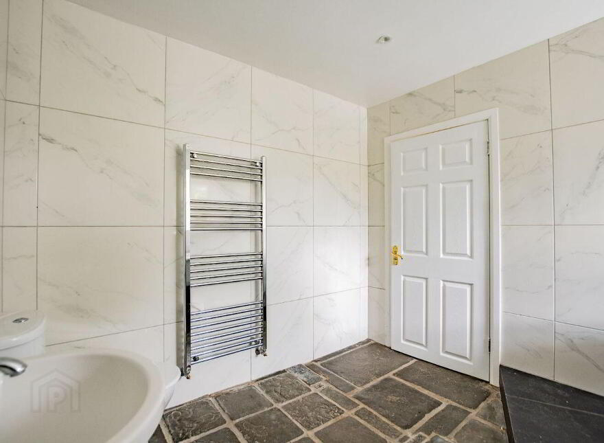 Teach Duinnshleibhe, Adamstown, Castletown-Geoghegan, N91A6X2