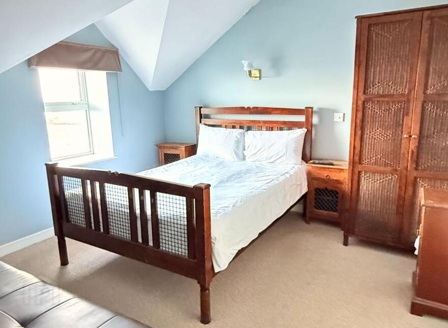 Rolling Wave, 7 Bayview Terrace, West End, Bundoran, F94Y278