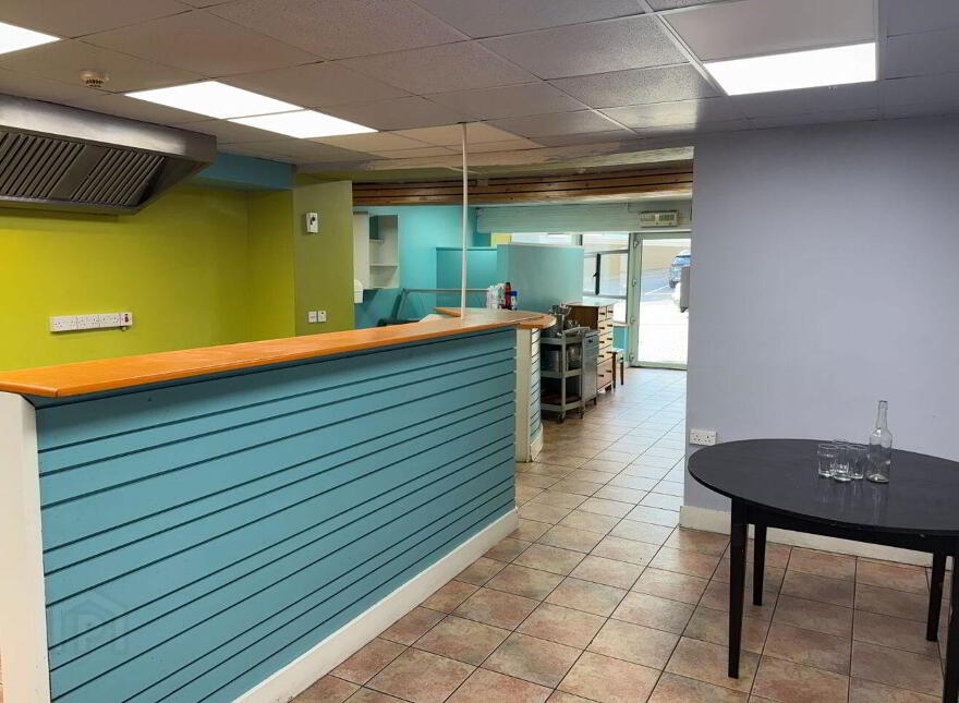 Waves Surf Café, Main Street, Bundoran, F94D6RW