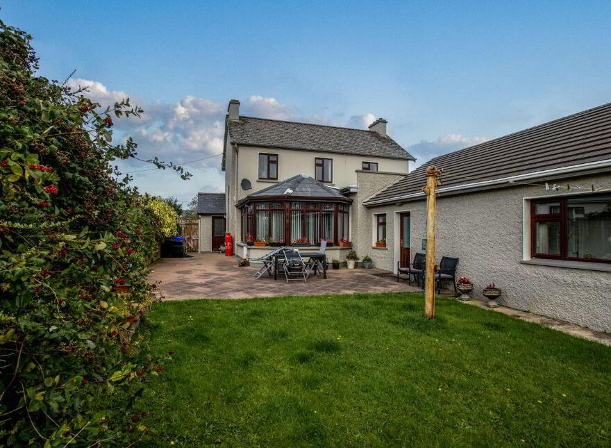 Gillaroo Lodge, West End, Bundoran, F94DP65