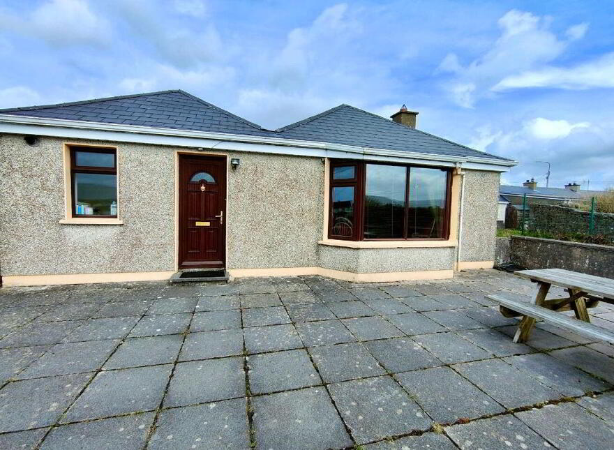 18 The Eighteen Cottages, Magheracar, Bundoran, F94FY80 photo
