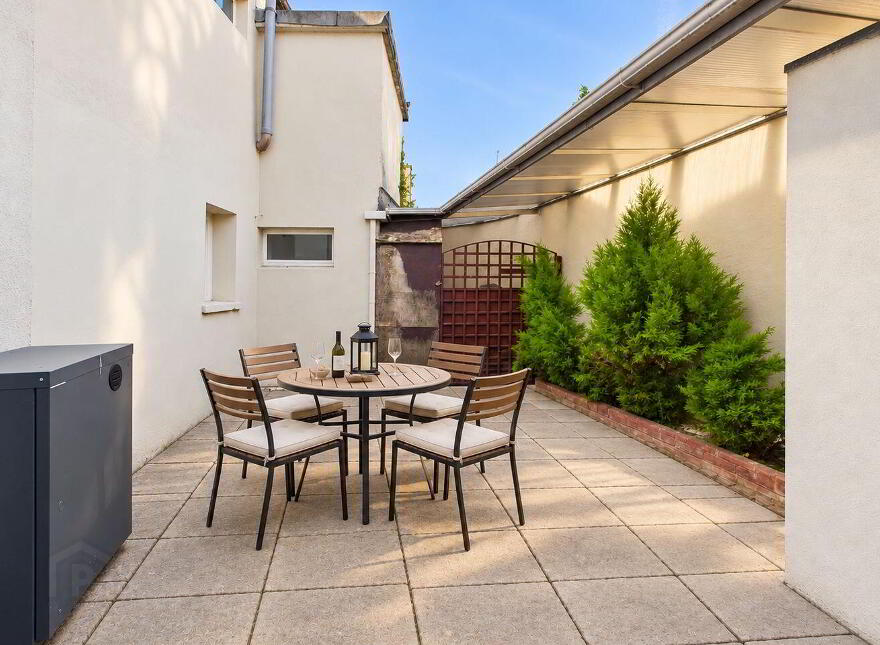 26 Coote Street, Portlaoise, R32V09R