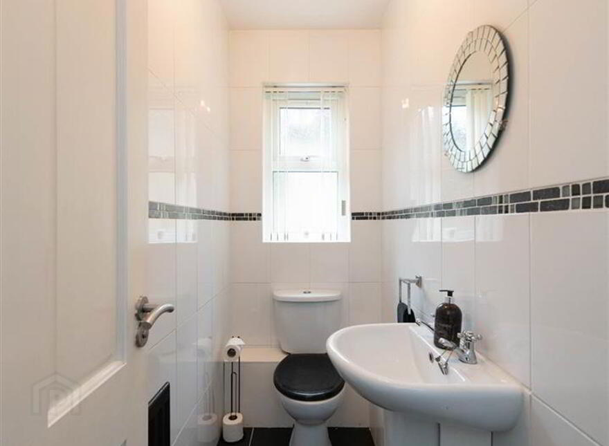 27 Vianstown Heights, Downpatrick, BT30 6TF