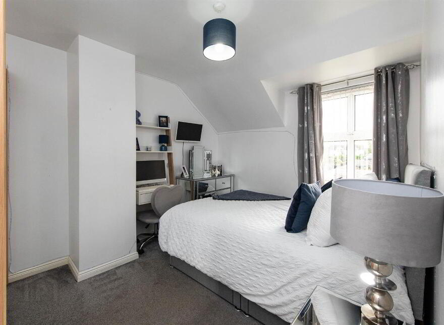 27 Vianstown Heights, Downpatrick, BT30 6TF