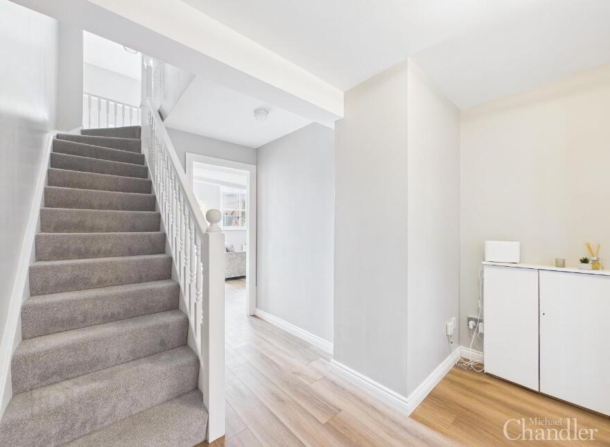 Apt 5, 48 Rossmore Drive, Ormeau, Belfast, BT7 3LA