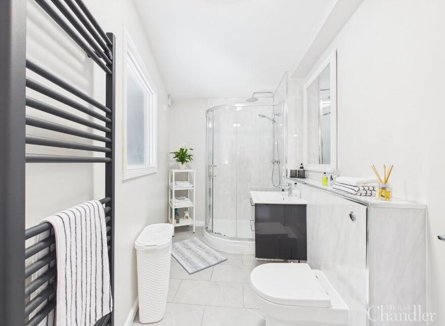 Apt 5, 48 Rossmore Drive, Ormeau, Belfast, BT7 3LA