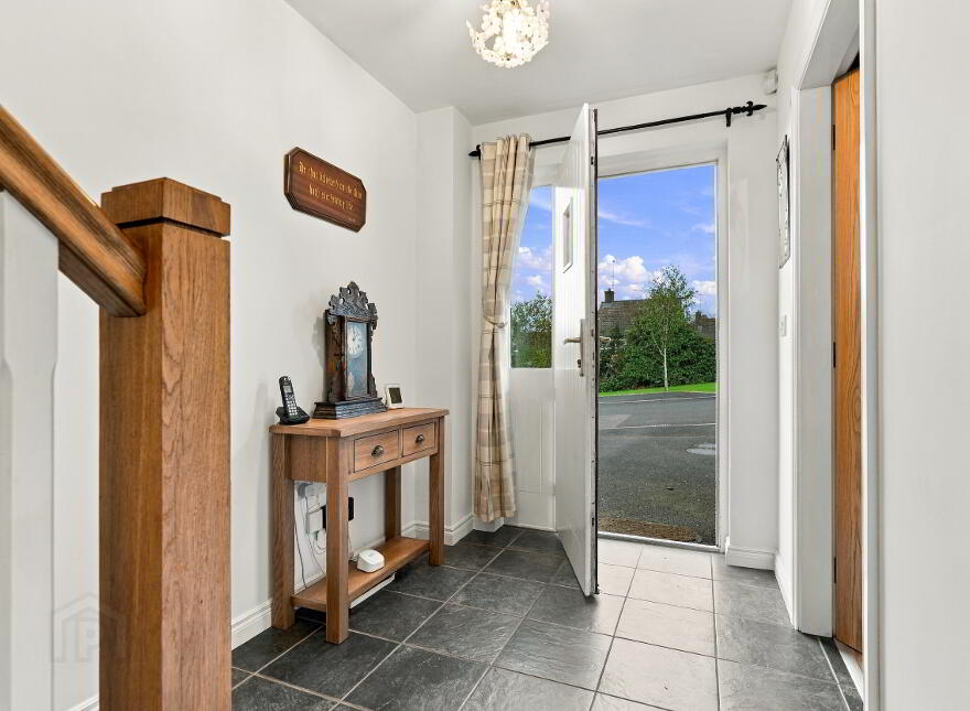 7 Old Manse Grove, Toomebridge, BT41 3GY