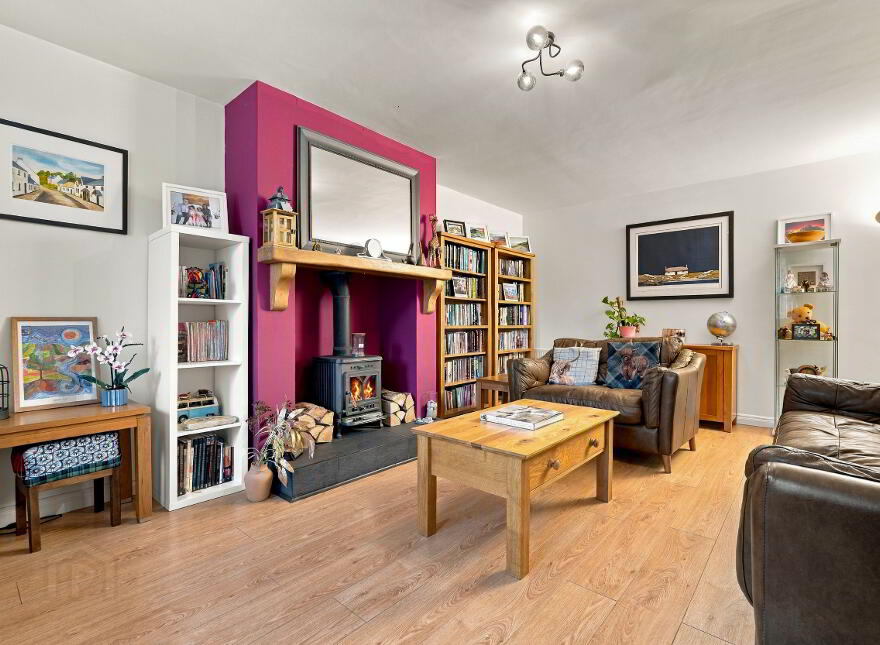 7 Old Manse Grove, Toomebridge, BT41 3GY