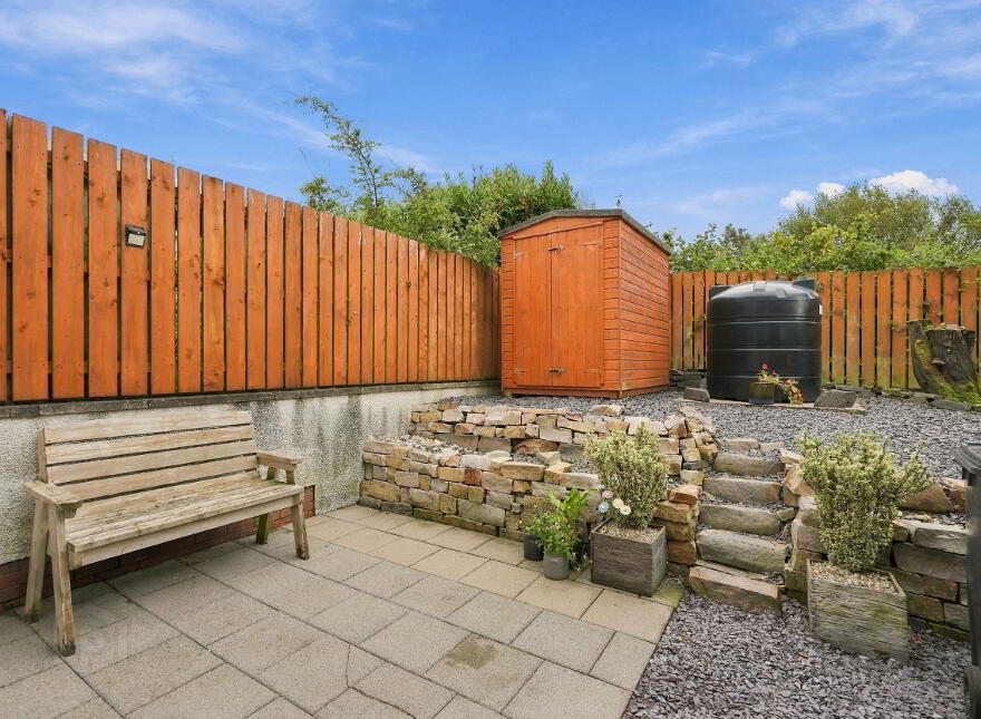 7 Old Manse Grove, Toomebridge, BT41 3GY