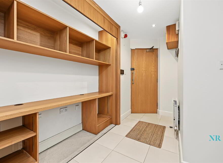 Apt 4, 1 Deramore Park South, Belfast, BT9 5JJ