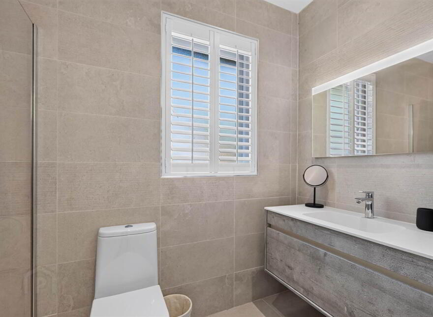 4 Wandsworth Drive, Belmont Road, Belfast, BT4 2BJ