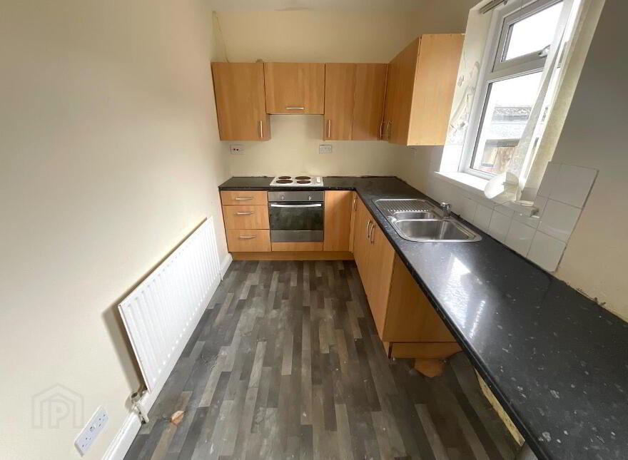 24 Silverstream Parade, Belfast, BT14 8GR