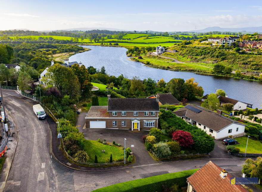 1 Lakeview Park, Enniskillen, BT74 6AR