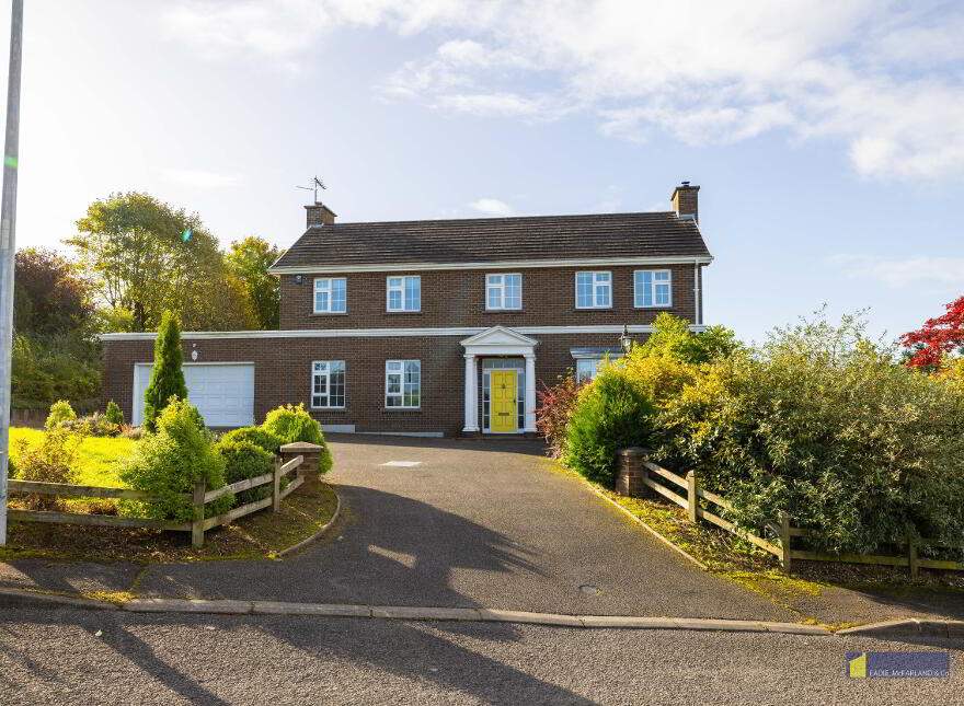 1 Lakeview Park, Enniskillen, BT74 6AR