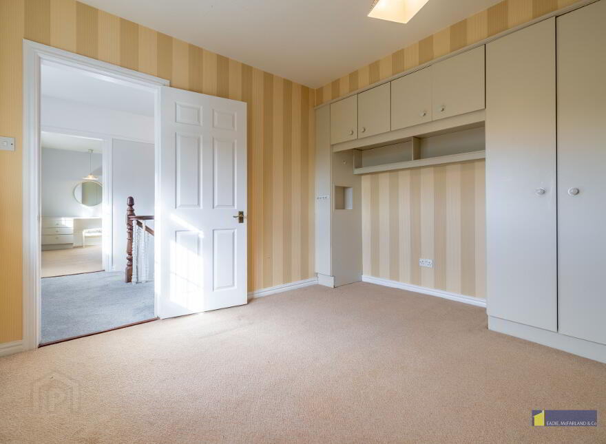 1 Lakeview Park, Enniskillen, BT74 6AR