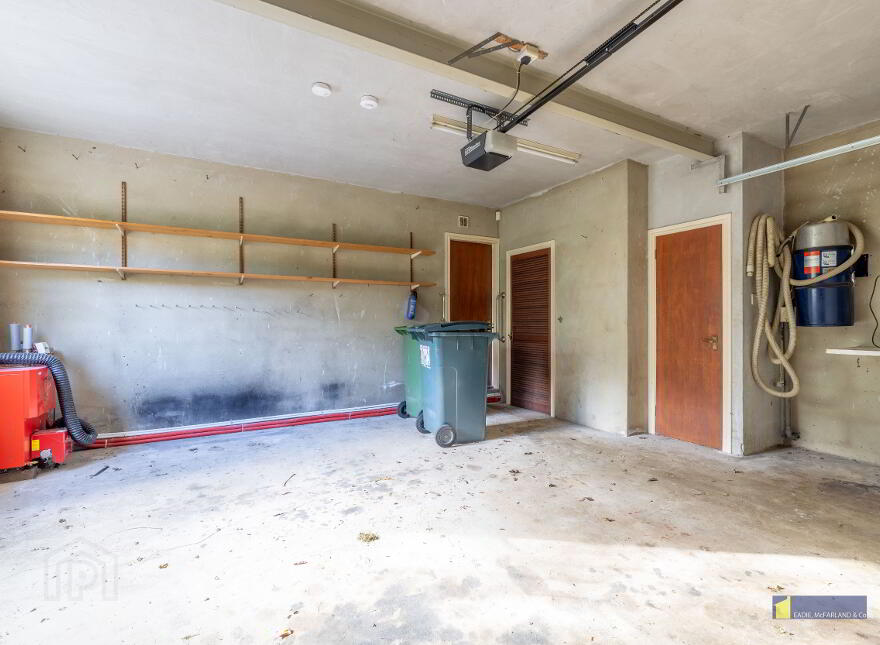 1 Lakeview Park, Enniskillen, BT74 6AR