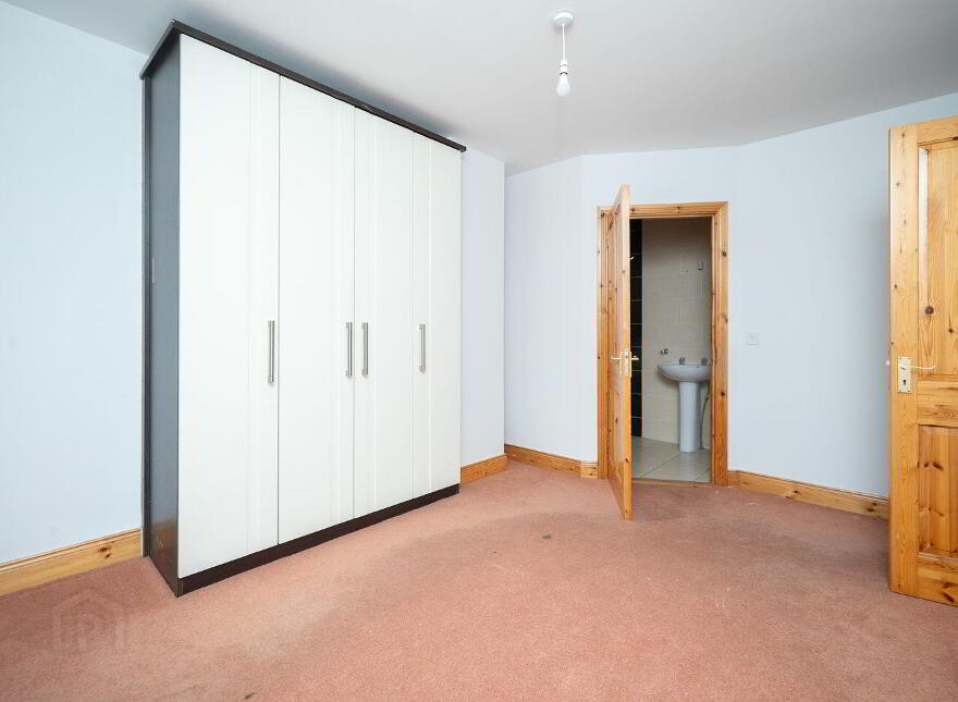 33a Tymon Crescent, Old Bawn, Tallaght, Dublin 24, D24XY32