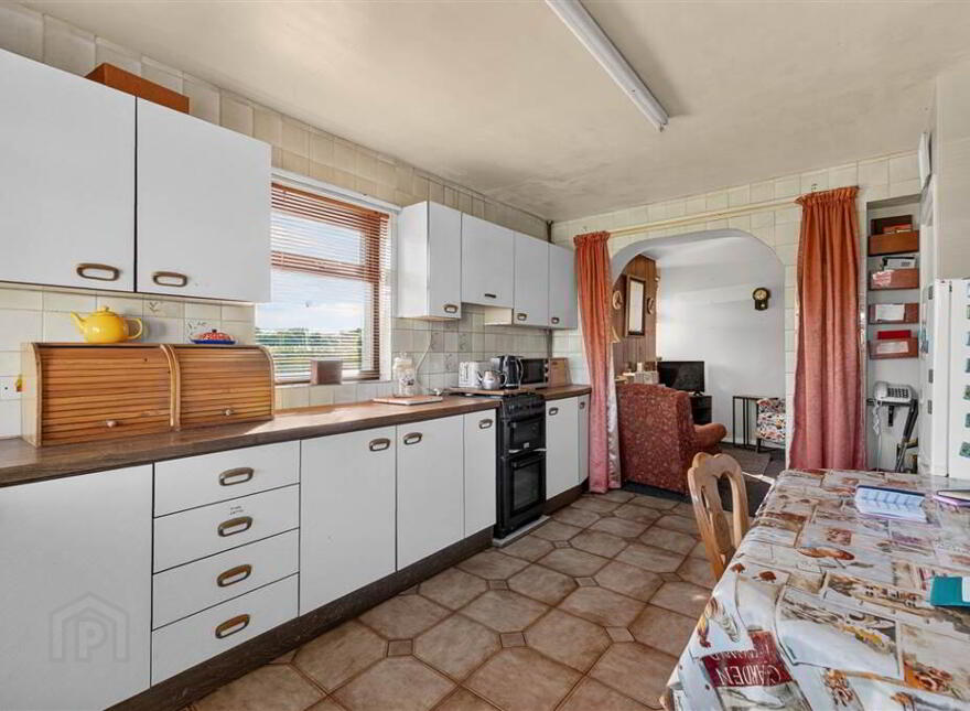 2 Lissue Road, Moira Road, Lisburn, BT28 2SU