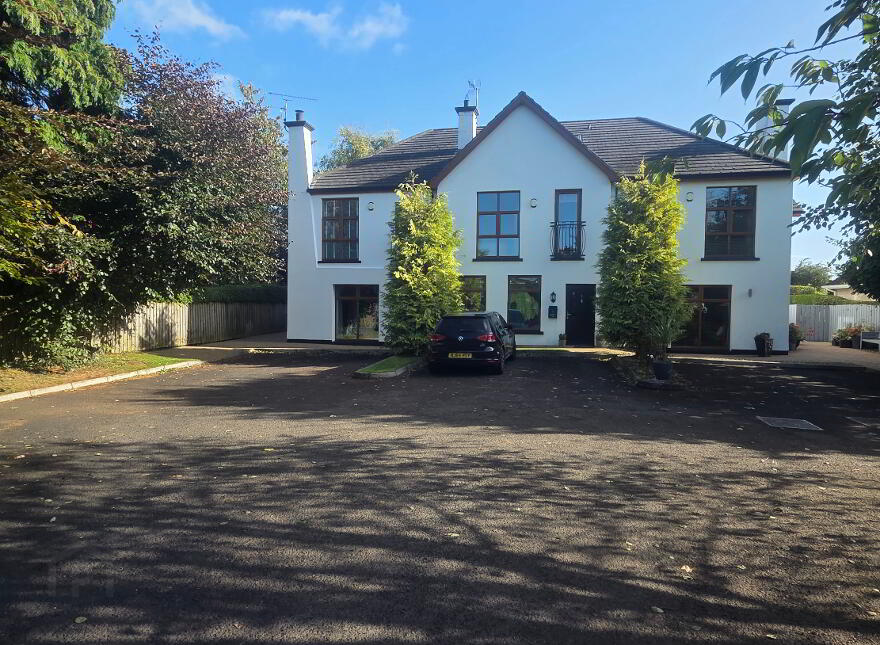 80A Mountsandel Road, Coleraine, BT52 1TA