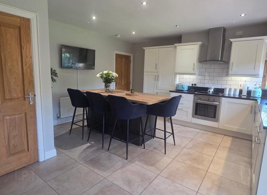 80A Mountsandel Road, Coleraine, BT52 1TA