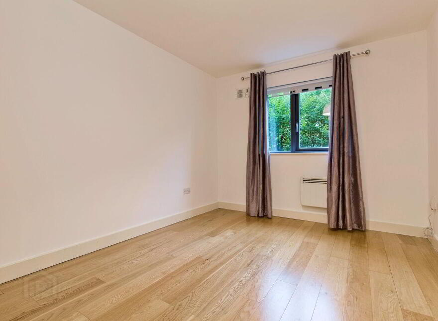 35 Hyde Square, South Circular Road, Dublin 8, D08TY00