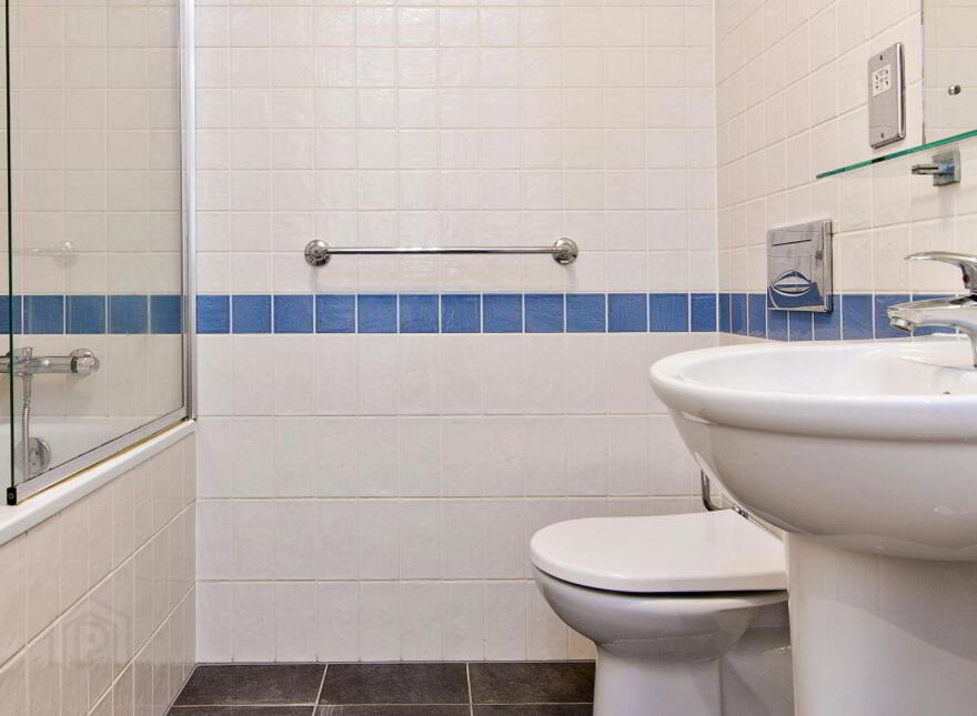 35 Hyde Square, South Circular Road, Dublin 8, D08TY00