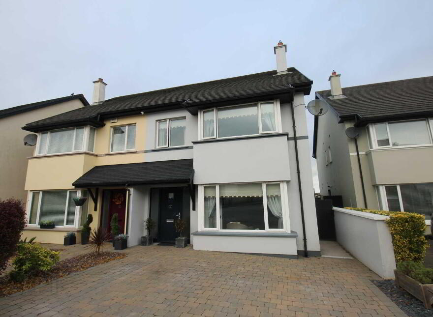14 Cooline Drive, Ballyvoloon, Cobh, P24RT72