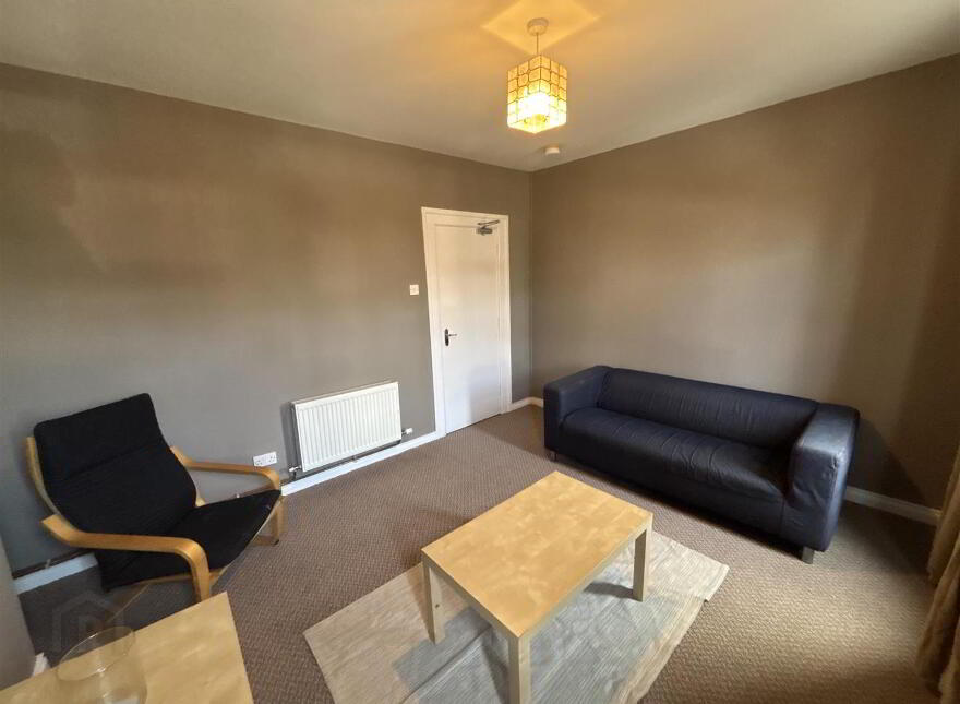 194B Ravenhill Road, Belfast, BT6 8EF
