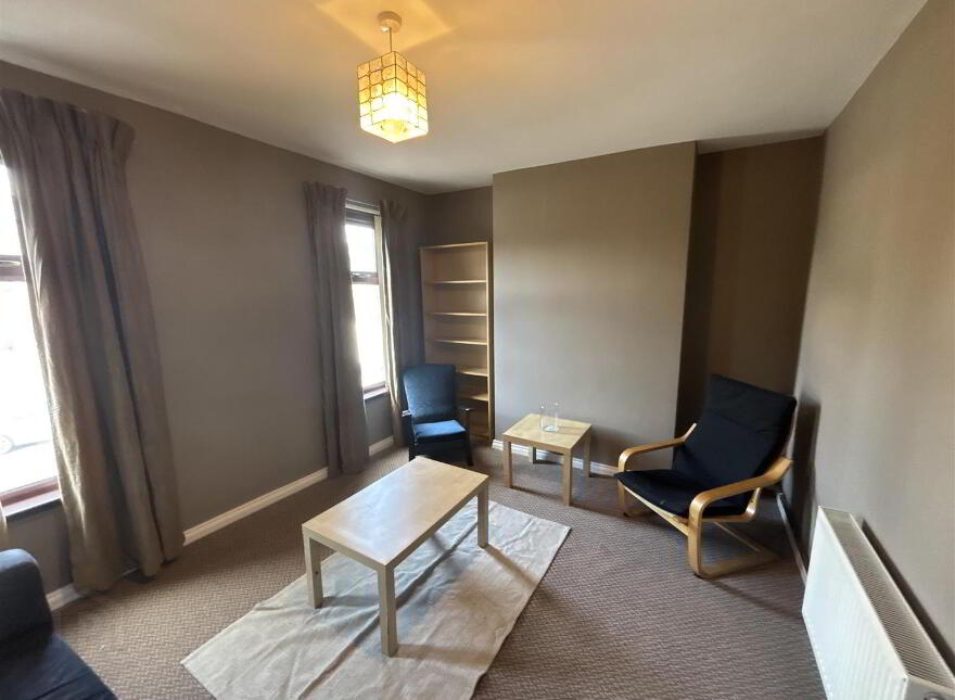 194B Ravenhill Road, Belfast, BT6 8EF