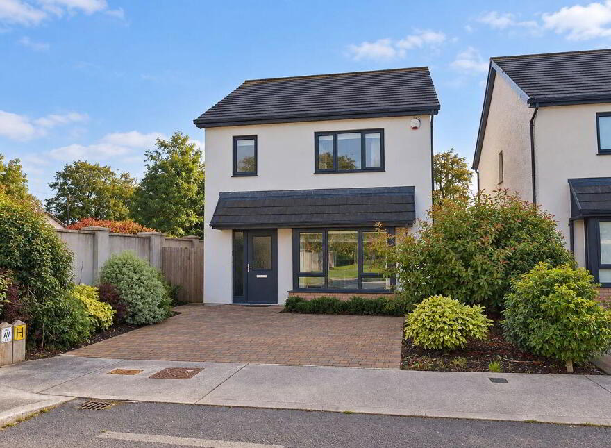1a The Avenue, Moydervy Manor, Longwood, A83H213 photo