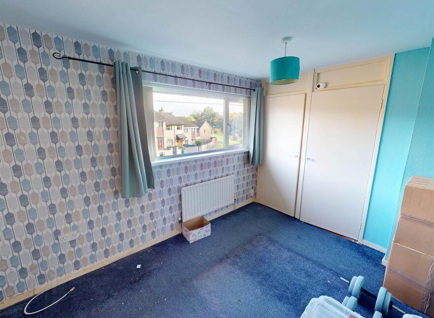 8 Waterside, Lisburn, BT28 1YH