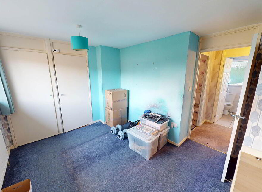 8 Waterside, Lisburn, BT28 1YH