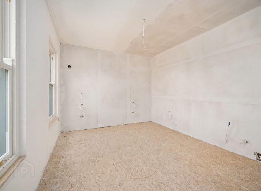 Newgrange, Barnaslingan Lane, Kilternan, Kilternan, D18FK03