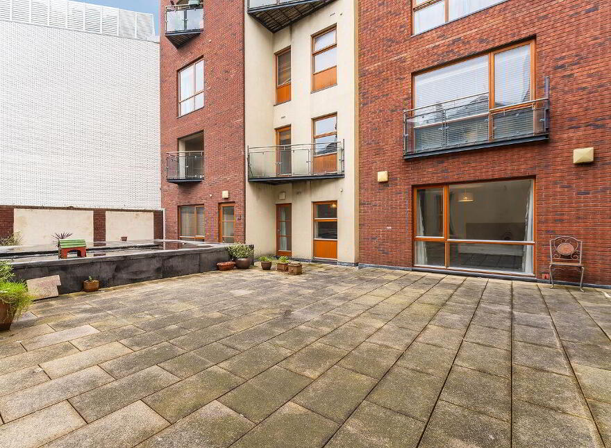 6 Montgomery Court, Foley Street, Dublin 1, D01