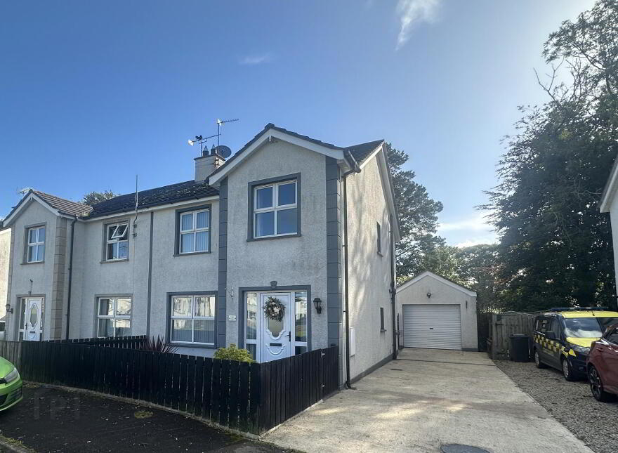 18 Castlewood Park, Ballymoney, BT53 8DA