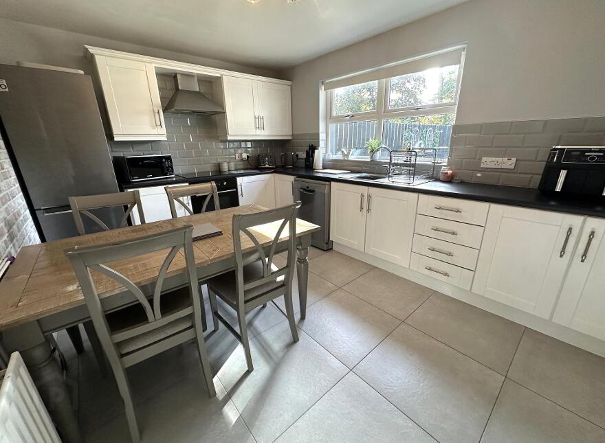 18 Castlewood Park, Ballymoney, BT53 8DA