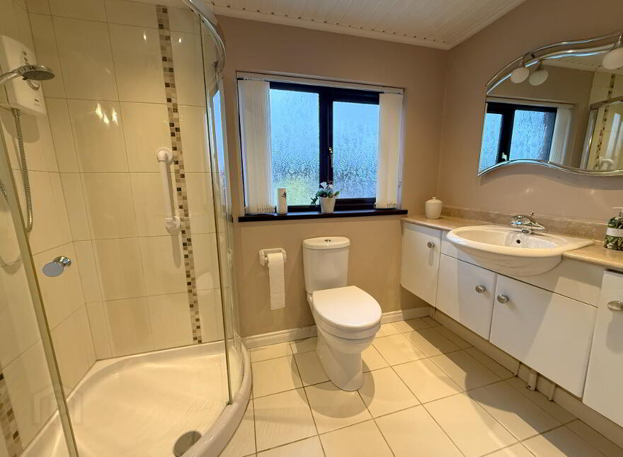 10 Fernbank, Lisburn, BT27 4JD