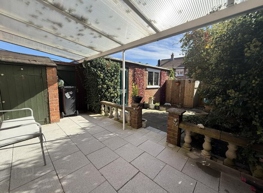 10 Fernbank, Lisburn, BT27 4JD