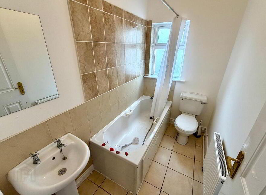 31 Tower Hill, Ballymote, F56X033