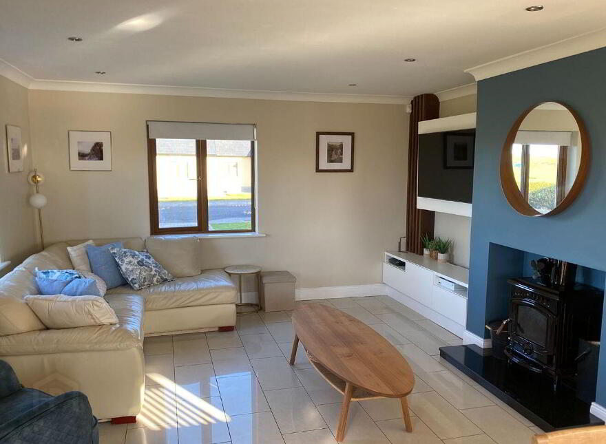 C70 Cahermore Holiday Village, Enniscrone, F26P865