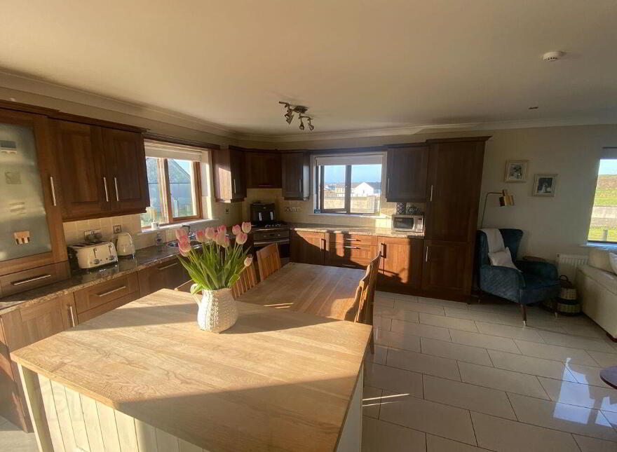 C70 Cahermore Holiday Village, Enniscrone, F26P865